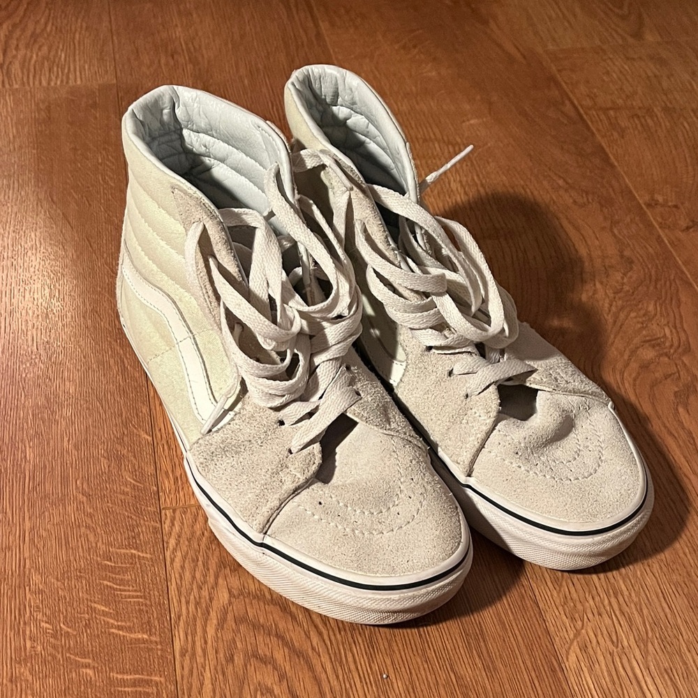 Vans High-Top Pale Mint Green Sneakers Women’s Size 7